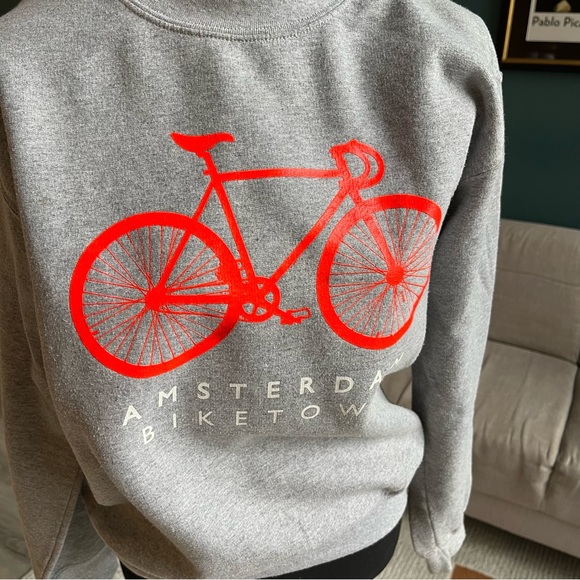 Amsterdam Sweater - Picture 2 of 4